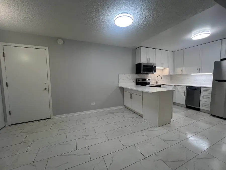 9721 S Harlem Avenue #2D, Chicago Ridge, IL 60415 - #2