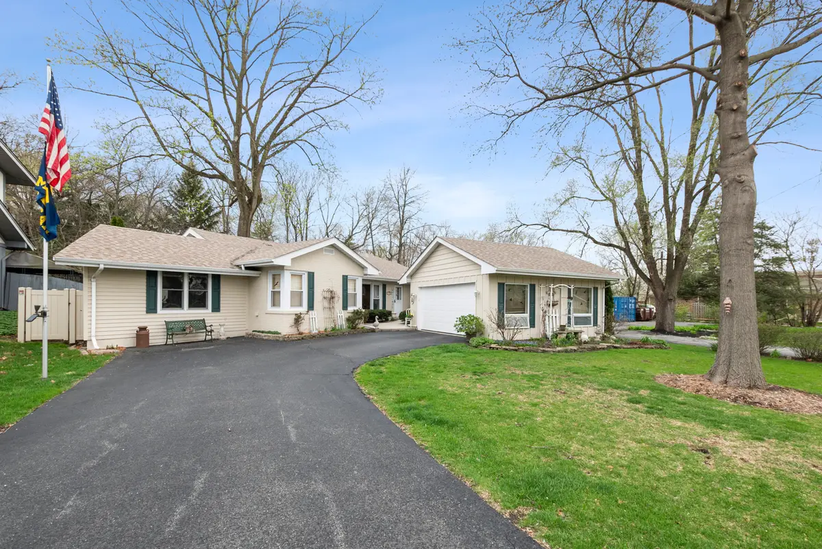 12130 S Nagle Avenue, Palos Heights, IL 60463 - #1