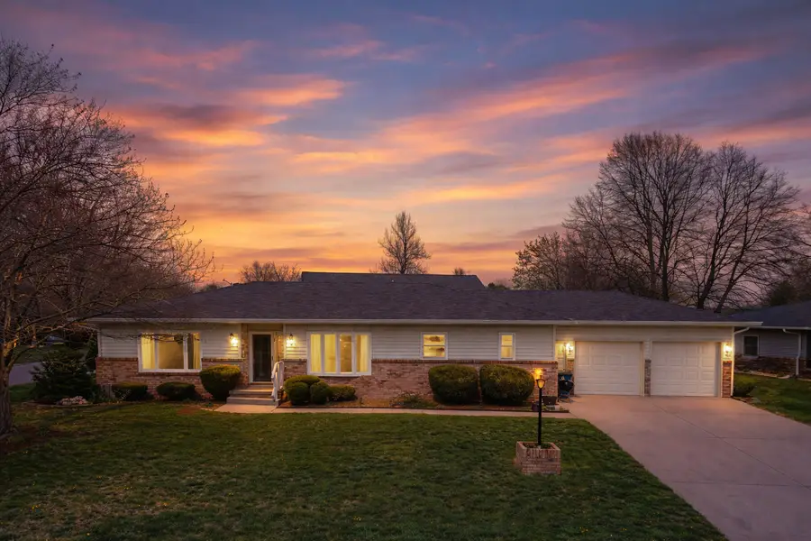 1 Millard Court, Minier, IL 61759 - #2