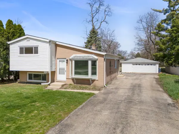 518 E North Broadway Street, Lombard, IL 60148