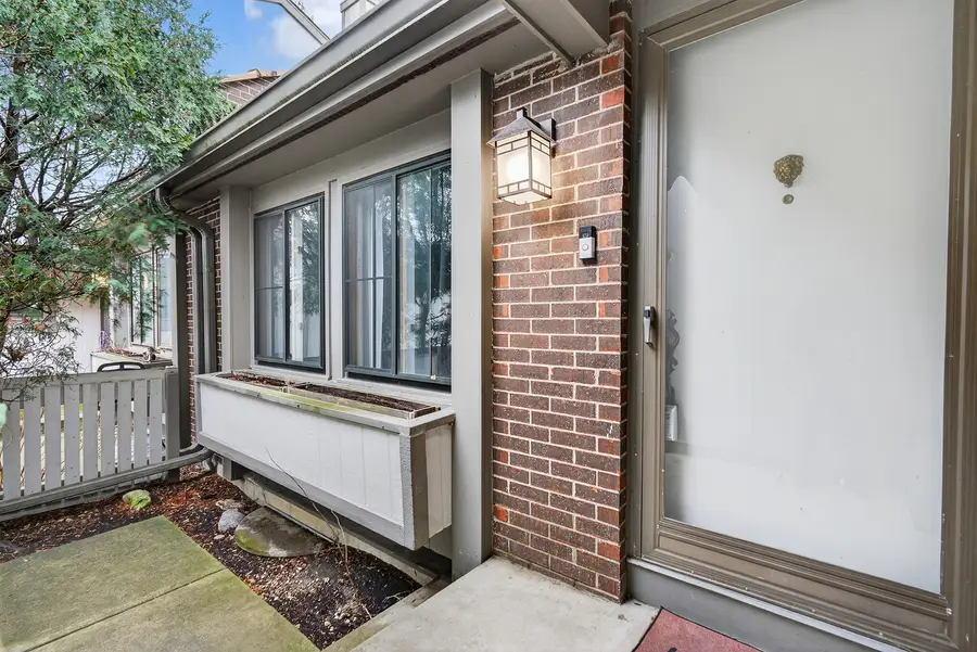 107 Chicory Court, Rolling Meadows, IL 60008 - #3