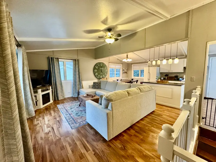 604 SW 8th Street, Aledo, IL 61231 - #2