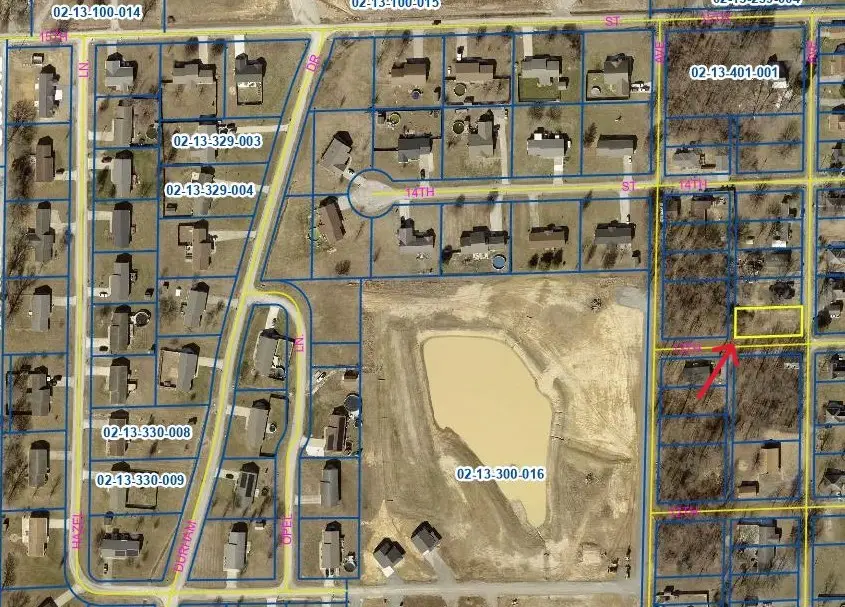 1300 Noah Street, Johnston City, IL 62951 - #1