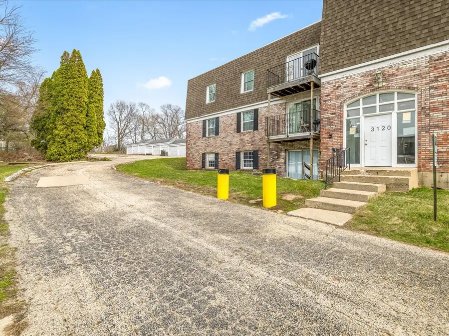 3120 Jaqueline Drive #11, Rockford, IL 61109 - #2