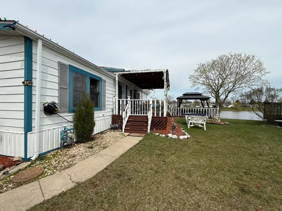 588 Hickory Glen, Matteson, IL 60443 - #2