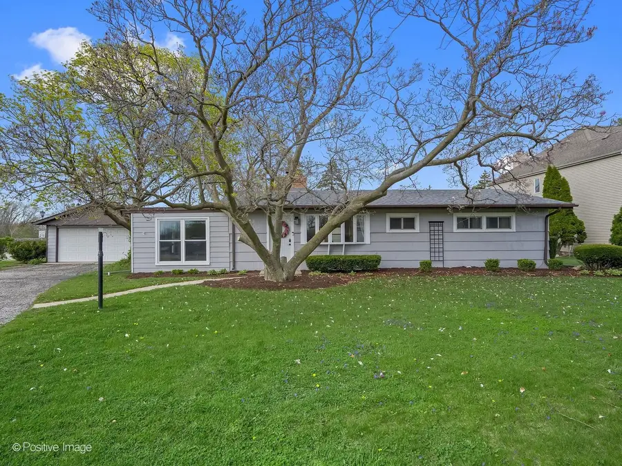 657 W Armitage Avenue, Elmhurst, IL 60126 - #2