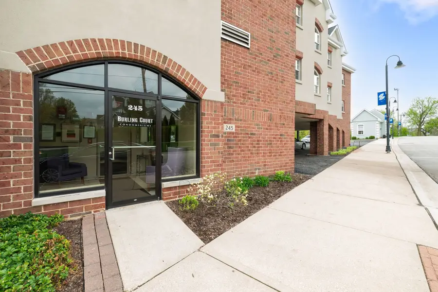 245 Burlington Avenue #311, Clarendon Hills, IL 60514 - #2