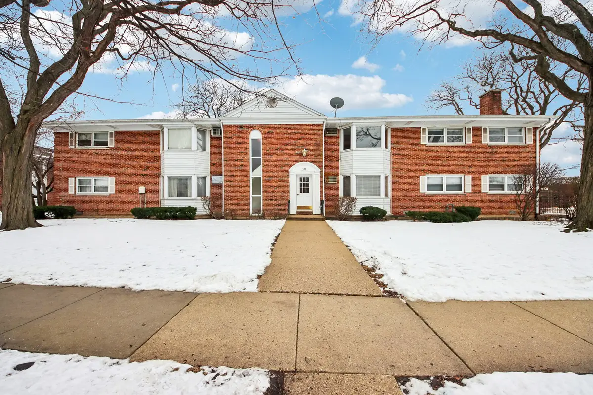 527 W Eastman Street #2C, Arlington Heights, IL 60005 - #1