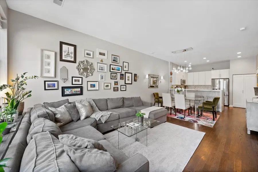 930 N Howe Street #930, Chicago, IL 60610 - #3