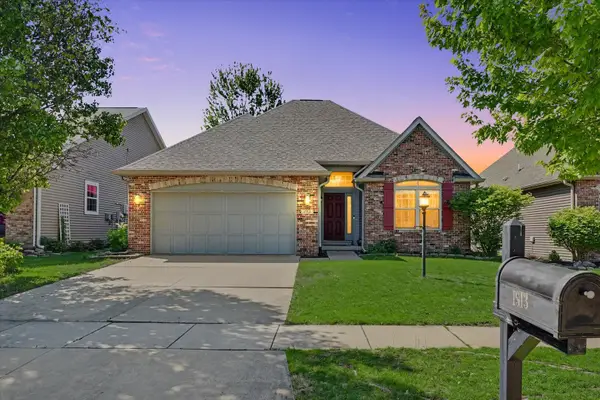 1913 Quail Run Drive, Mahomet, IL 61853