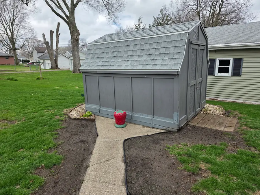 610 10th Avenue, Rock Falls, IL 61071 - #2