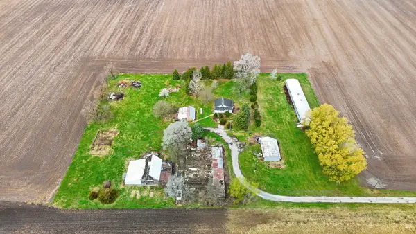 18995 N 2300th Avenue, Geneseo, IL 61254