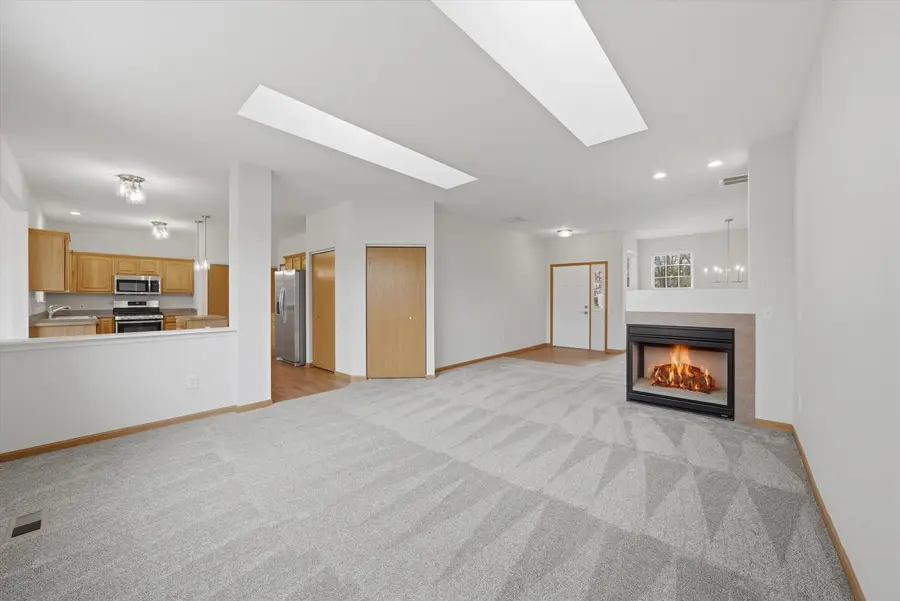 646 S Cadillac Circle, Romeoville, IL 60446 - #3