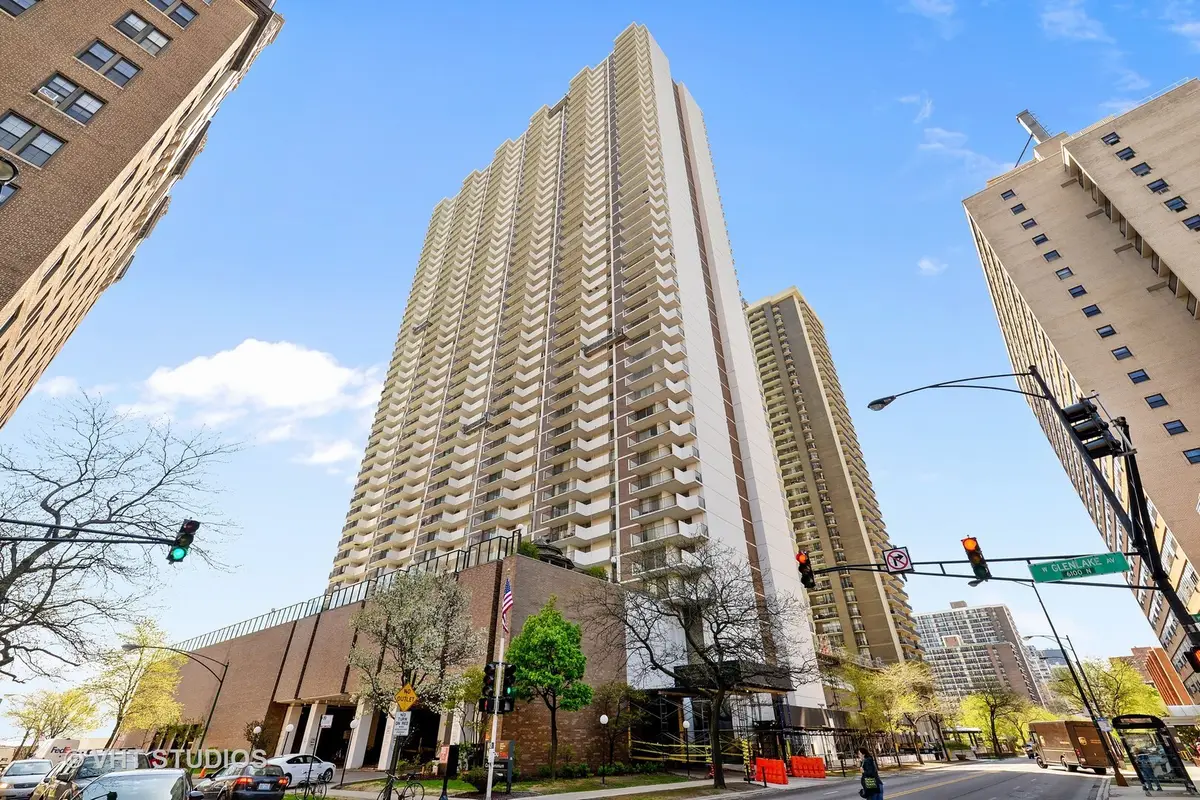 6033 N Sheridan Road #36F, Chicago, IL 60660 - #1