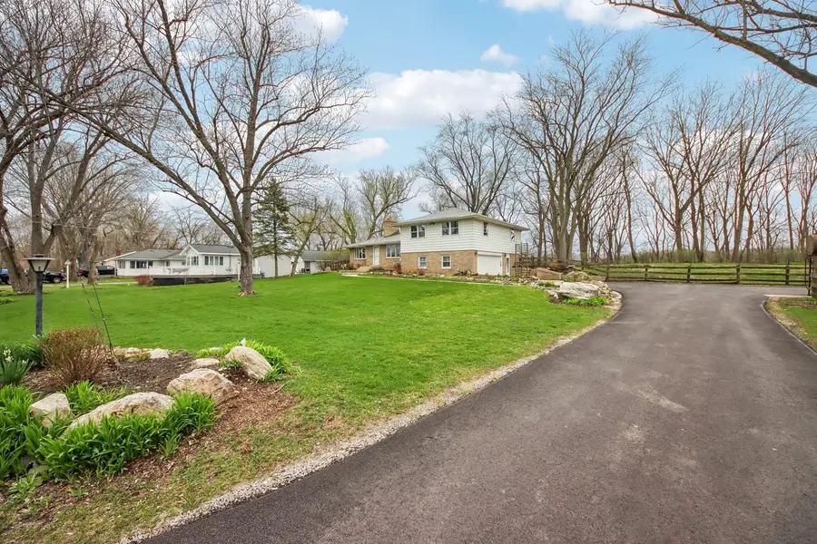 1021 River Terrace, Johnsburg, IL 60051 - #2