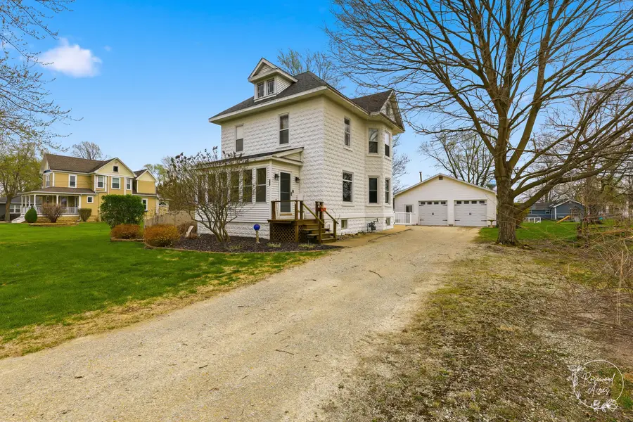 160 Porter Avenue, Clifton, IL 60927 - #2