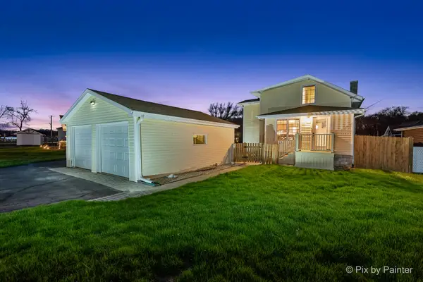 40433 N Bluff Drive, Antioch, IL 60002