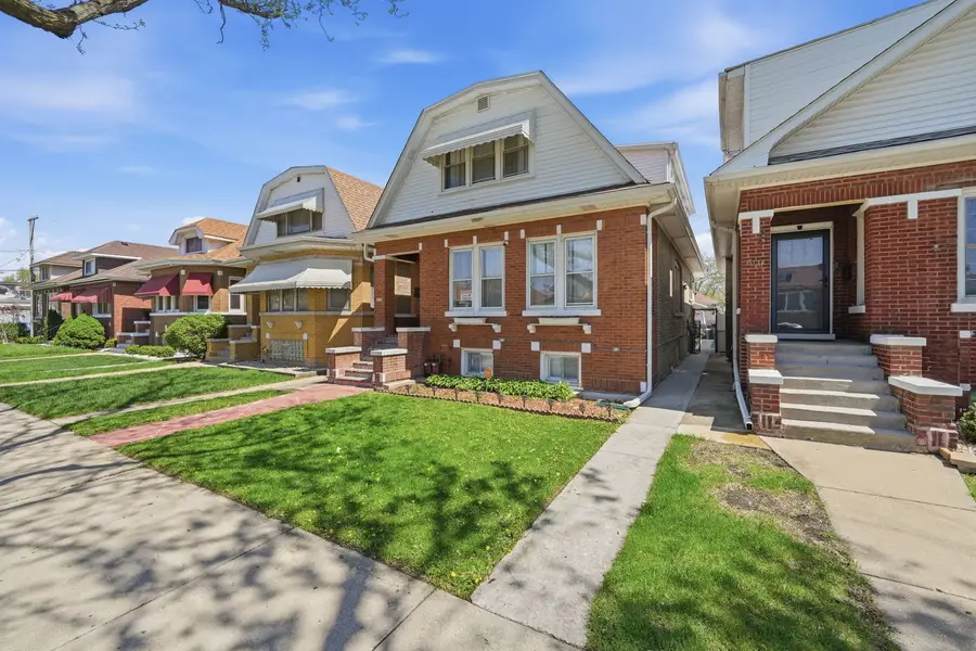 3135 N Kilbourn Avenue, Chicago, IL 60641 - #2