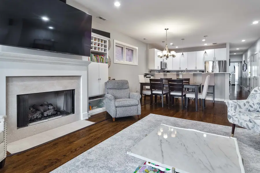 675 N Peoria Street #3N, Chicago, IL 60642 - #2