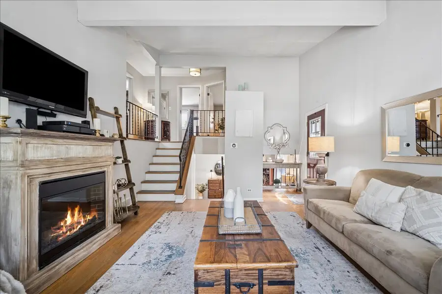 1739 N Windsor Drive, Arlington Heights, IL 60004 - #3