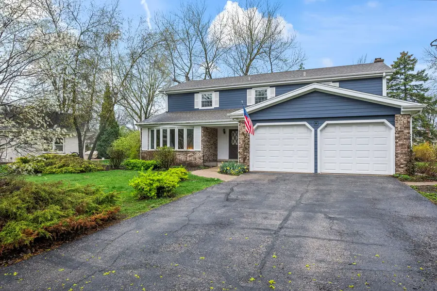 1402 N Harvard Avenue, Arlington Heights, IL 60004 - #2