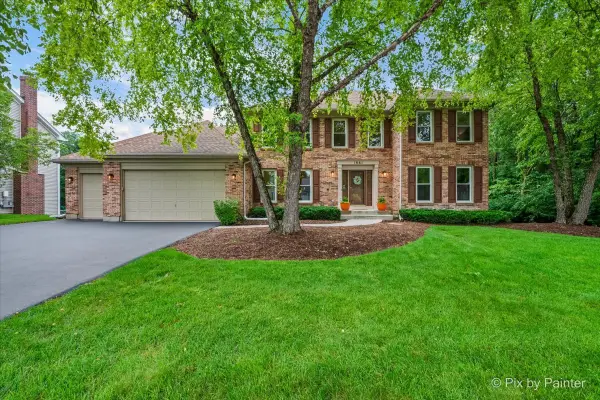 1661 Kensington Drive, Algonquin, IL 60102
