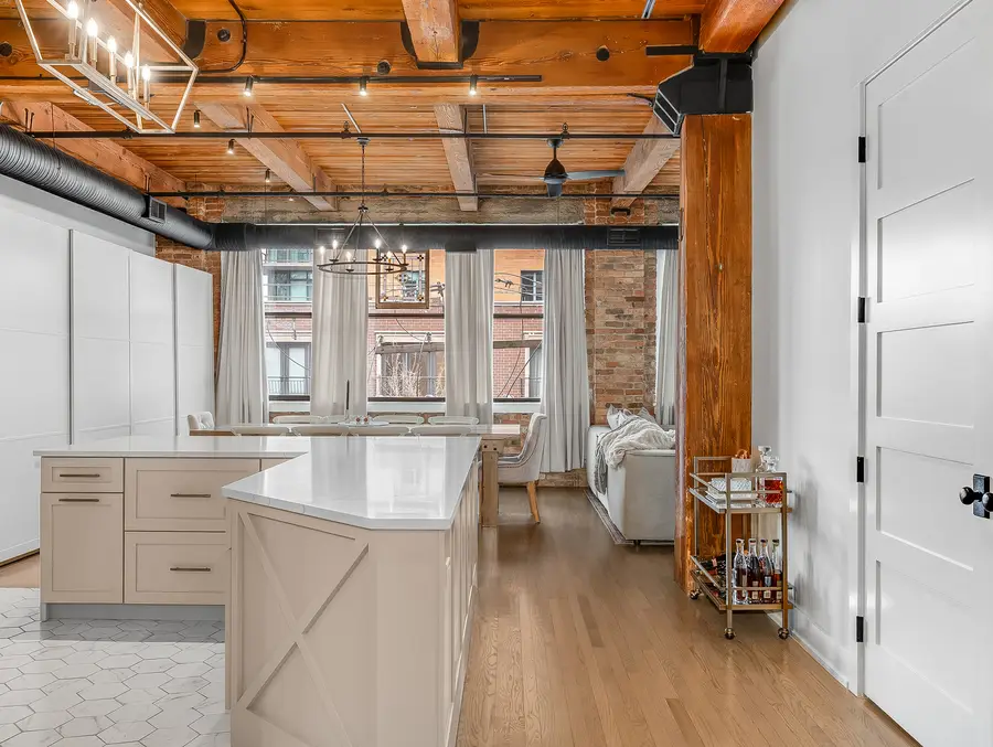 913 W Van Buren Street #3C, Chicago, IL 60607 - #3