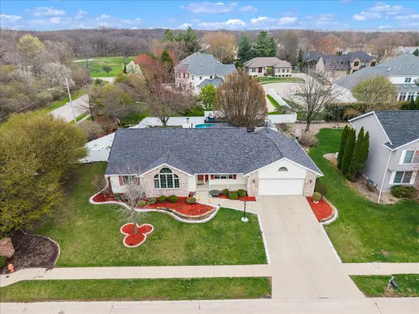 3402 76th Street, Moline, IL 61265