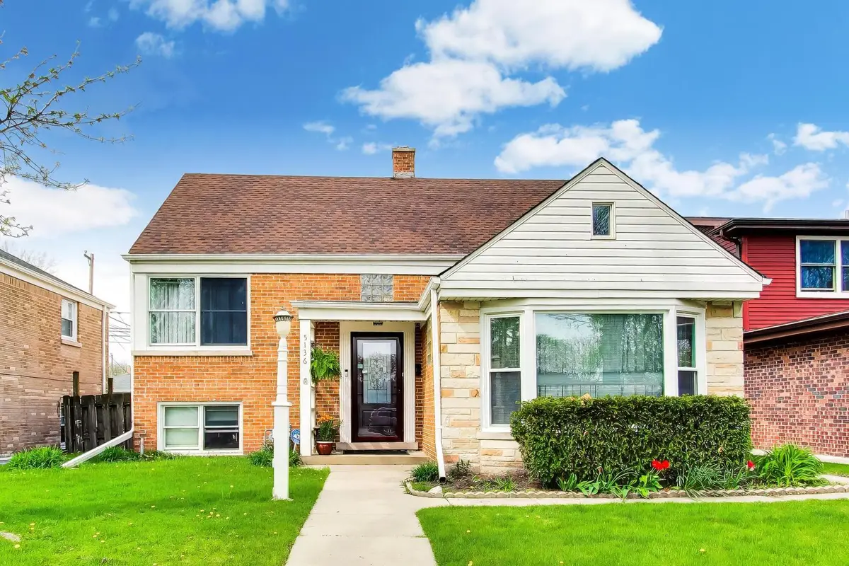 5136 W Lee Street, Skokie, IL 60077 - #1