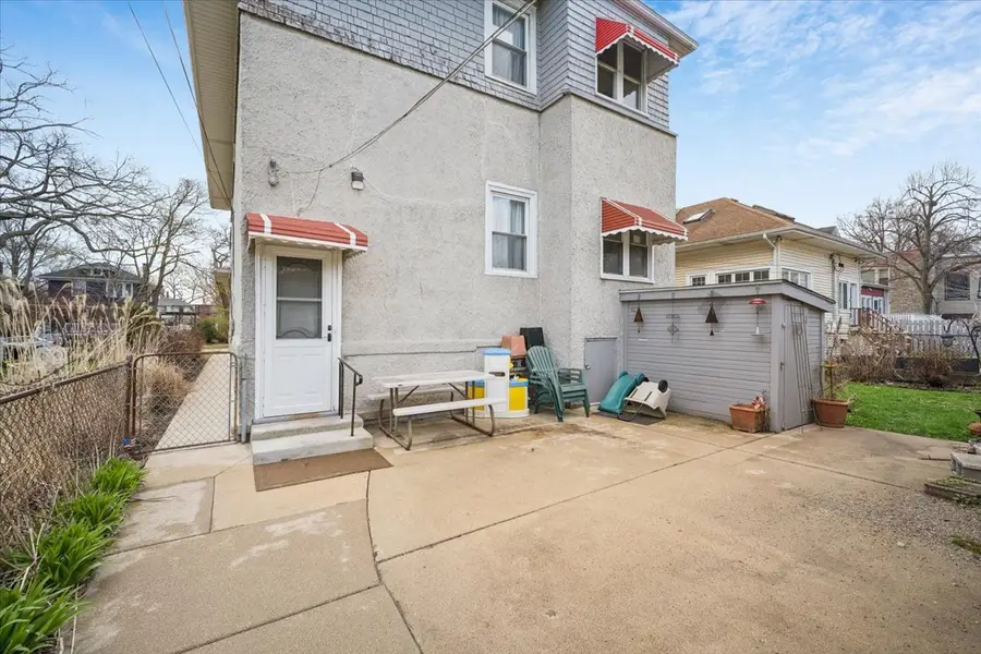 715 N Taylor Avenue N, Oak Park, IL 60302 - #3