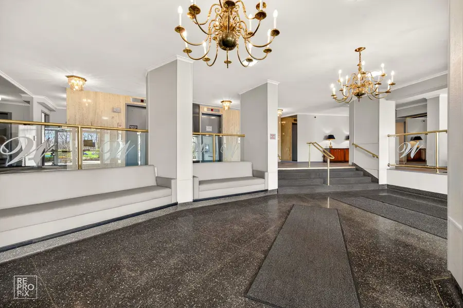 7141 N Kedzie Avenue #403, Chicago, IL 60645 - #2