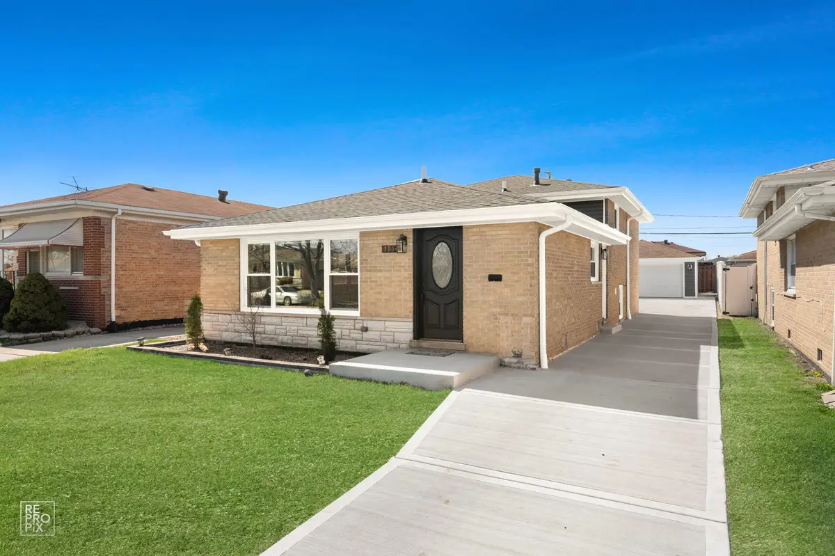 7954 S Kedvale Avenue, Chicago, IL 60652 - #1