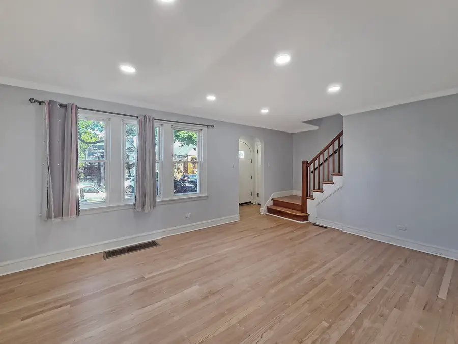 4744 S Hamlin Avenue, Chicago, IL 60632 - #3