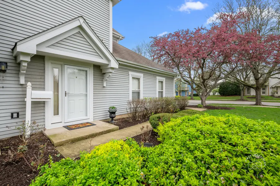 1200 Tennyson Lane #8, Naperville, IL 60540 - #2