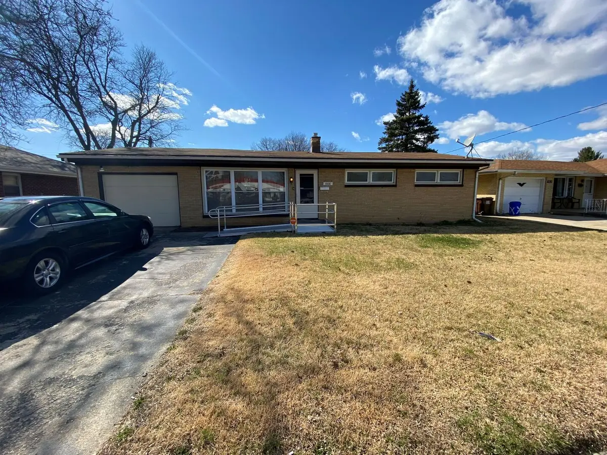 3008 N Rockton Avenue, Rockford, IL 61103 - #1