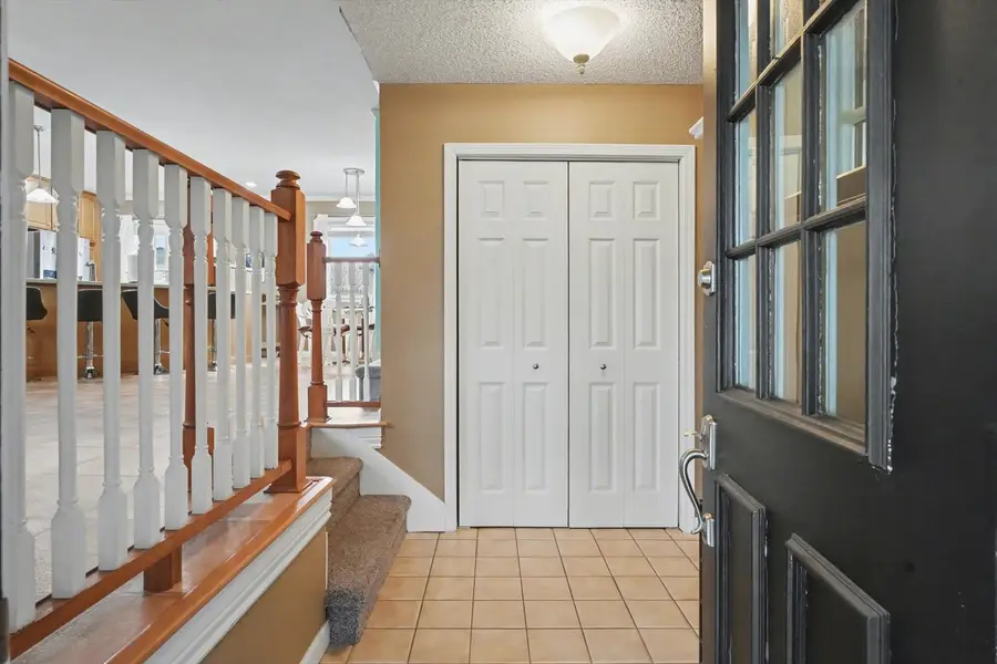 1050 Buckeye Lane, Decatur, IL 62521 - #3