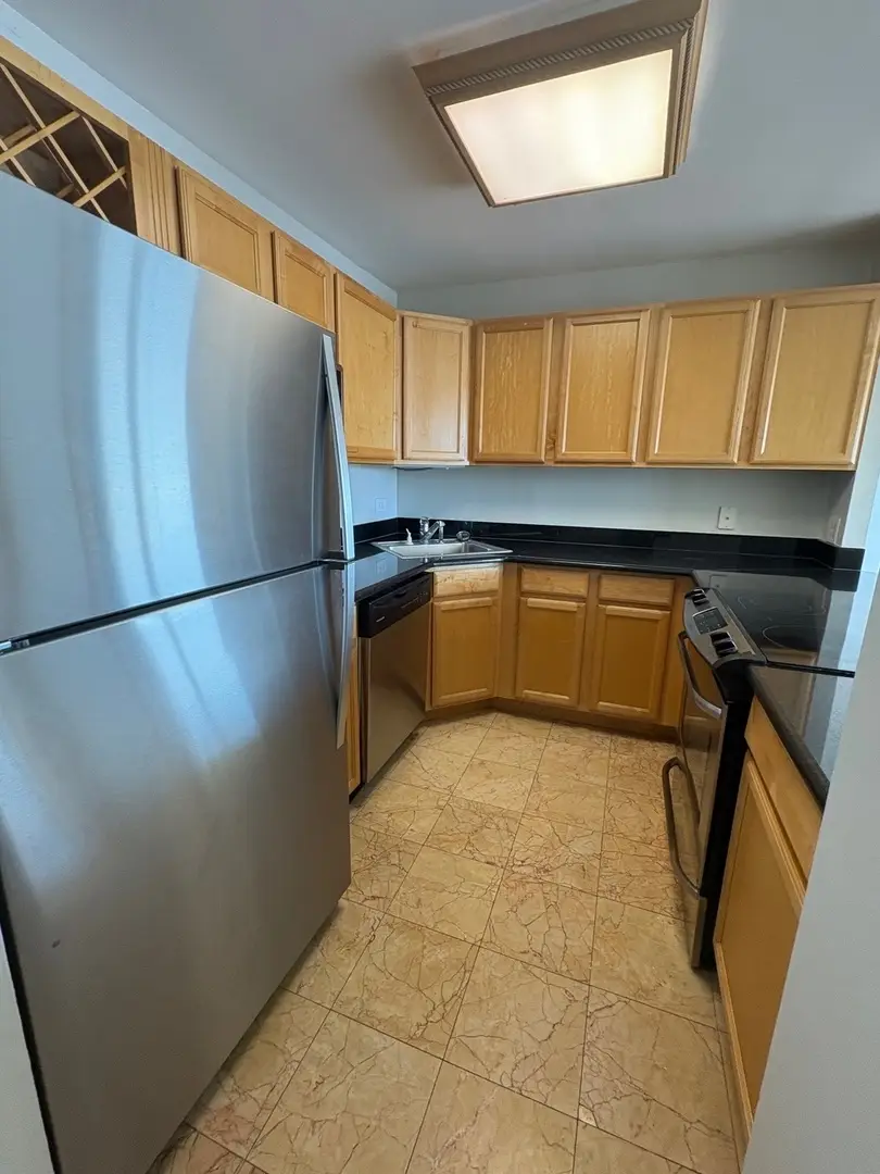 Address Withheld By Seller, Chicago, IL 60657 - #2