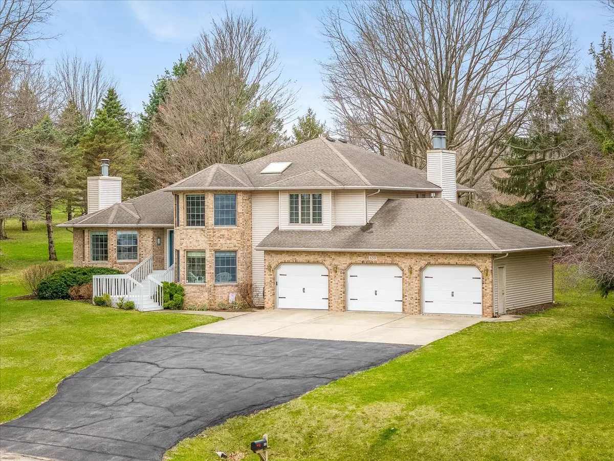 659 Southgate Drive, Davis, IL 61019 - #1