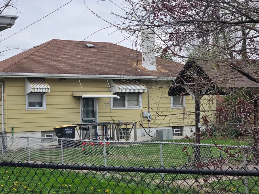 18449 Ridgewood Avenue, Lansing, IL 60438 - #3