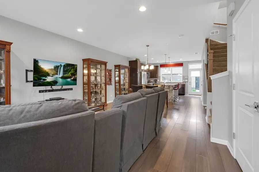 3117 N Karlov Avenue, Chicago, IL 60641 - #2