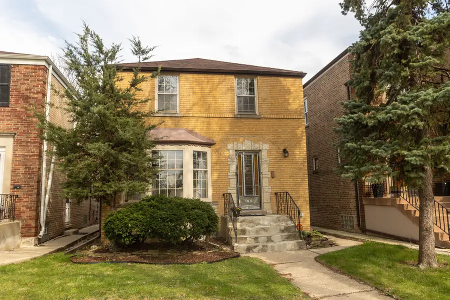 1747 N Sayre Avenue, Chicago, IL 60707 - #3