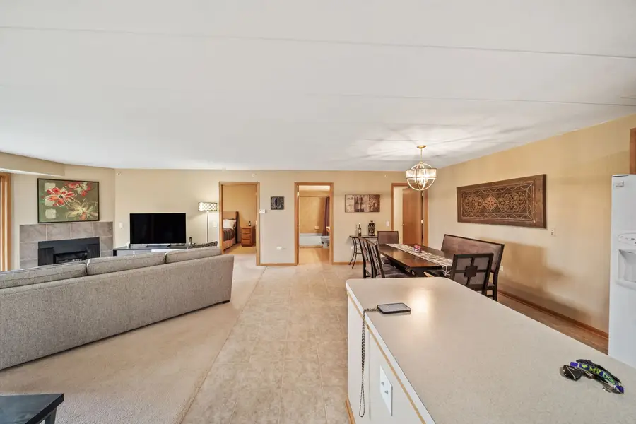 6870 W Winding Trail #302, Oak Forest, IL 60452 - #3