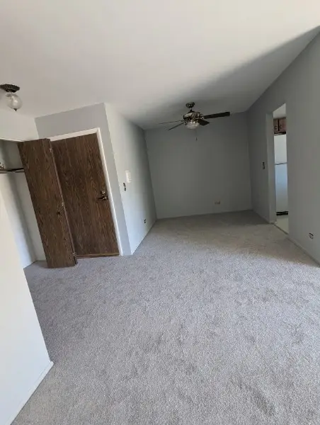 1470 Williamsburg Drive #D2, Schaumburg, IL 60193 - #3