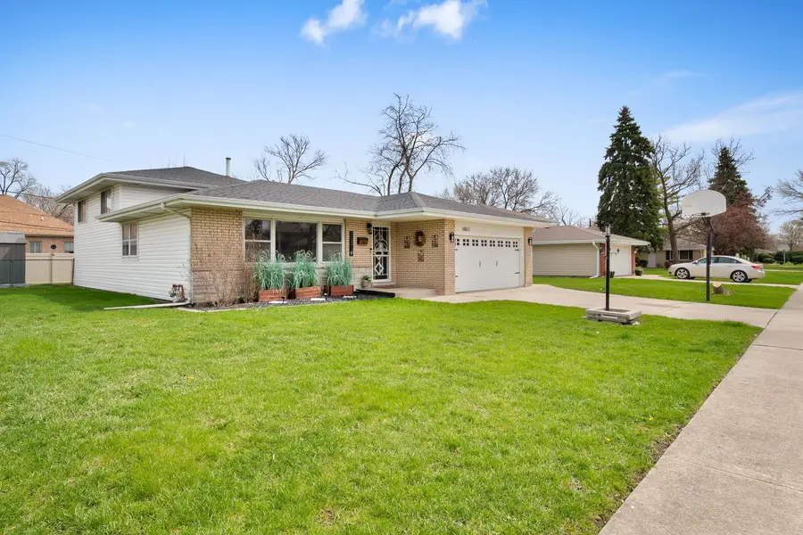 16811 Louis Court, South Holland, IL 60473 - #2