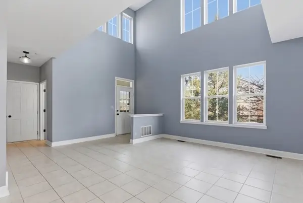 200 Tanglewood Drive, Glen Ellyn, IL 60137 - #2