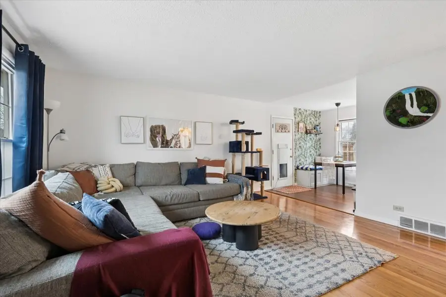 573 Dublin Drive, Mundelein, IL 60060 - #3