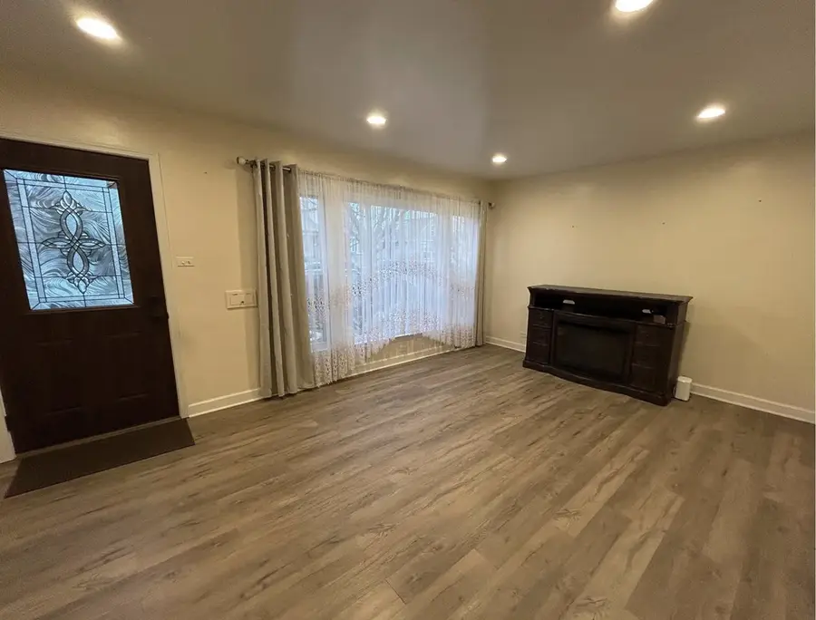 3732 S 53rd Avenue, Cicero, IL 60804 - #2