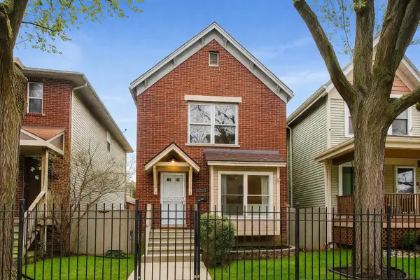 3413 S Indiana Avenue, Chicago, IL 60616