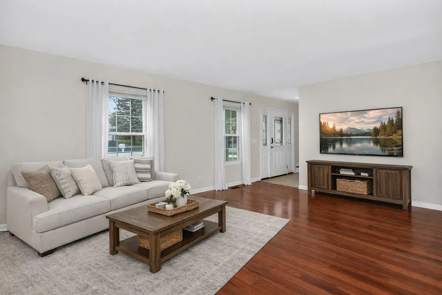 30W251 Mack Road, Warrenville, IL 60555 - #3