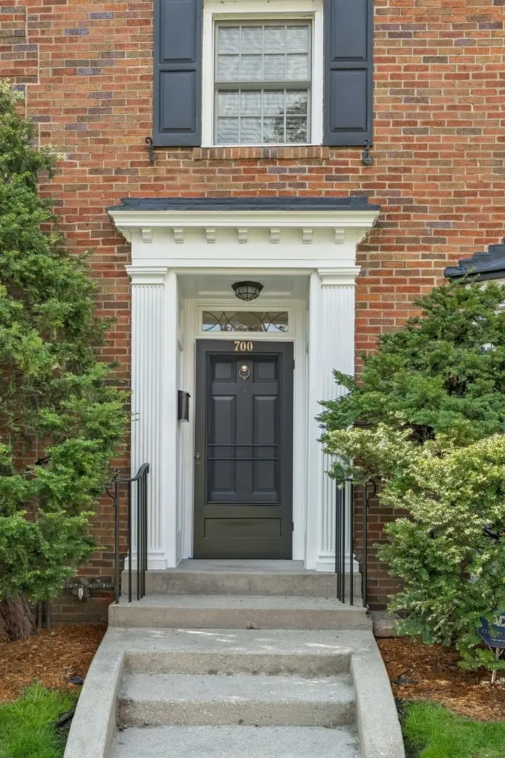 700 Kent Road, Kenilworth, IL 60043 - #2